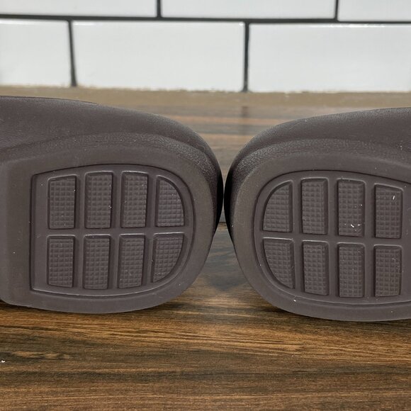 CROCS Gianna Disc Womens Size 6 Shoes Brown Gold Medallion Slip On Ballet Flats - Picture 8 of 14